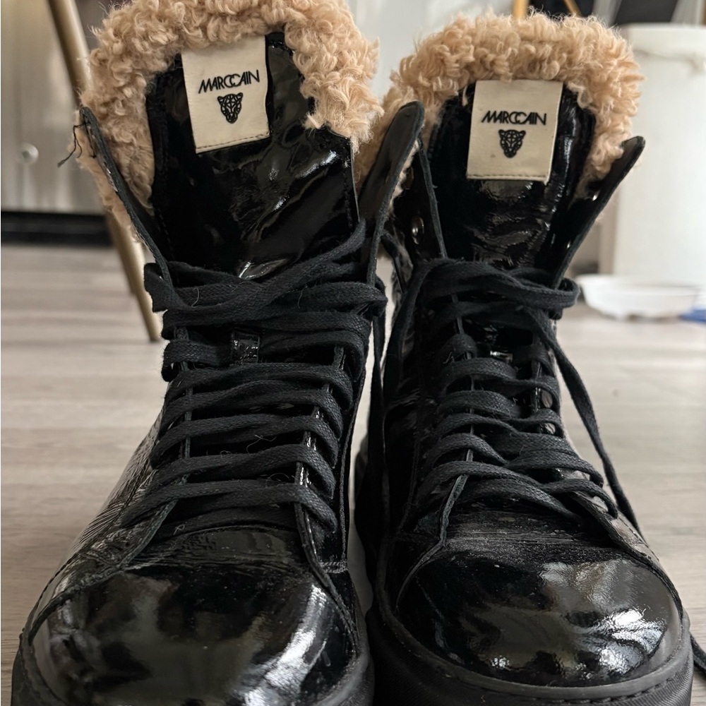 Marc Cain Black Patent Leather High-Tops with Tan Lining